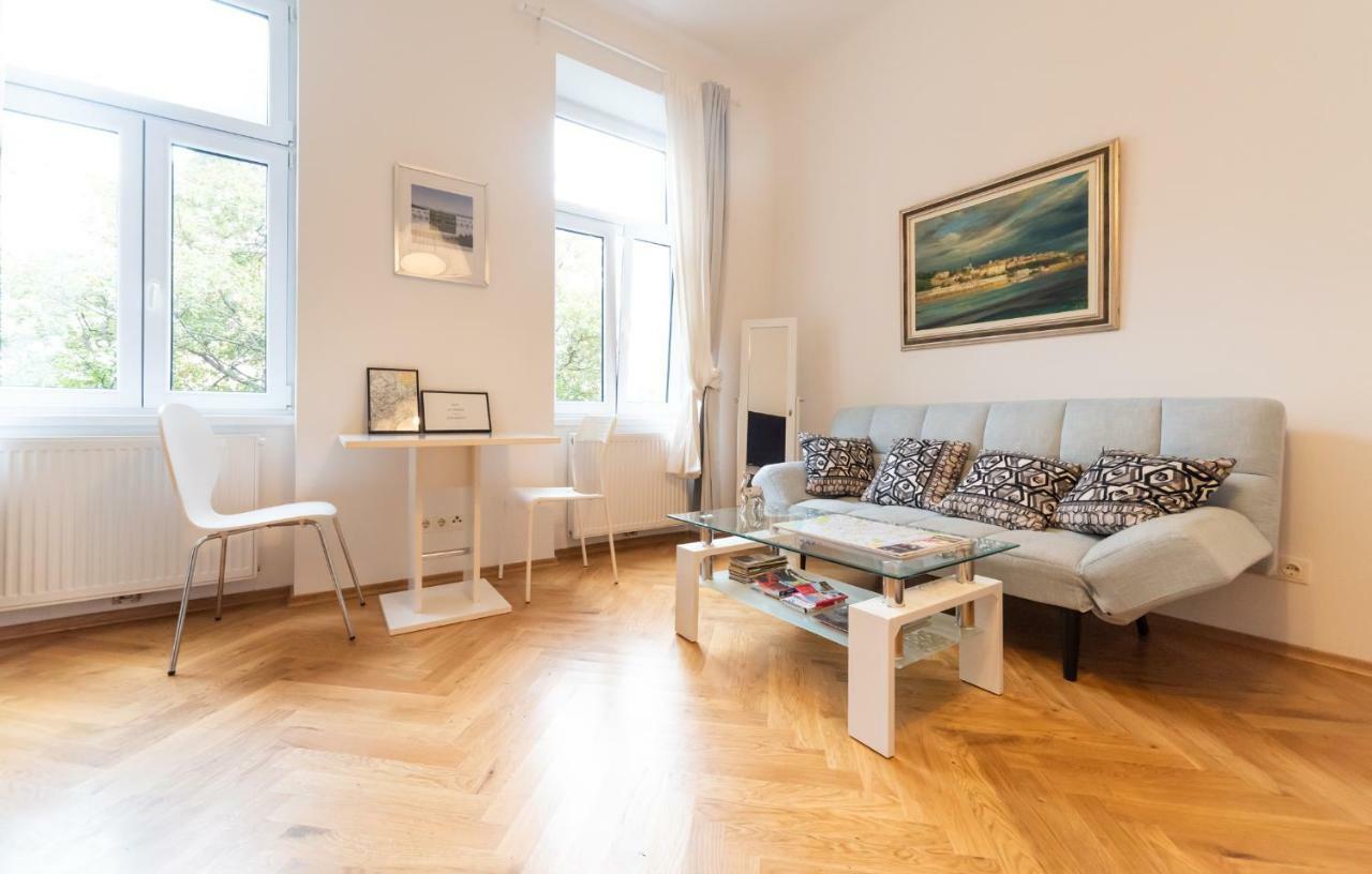 Prater Studio Next Fair, Un, Wu And City Center Apartment Vienna Luaran gambar